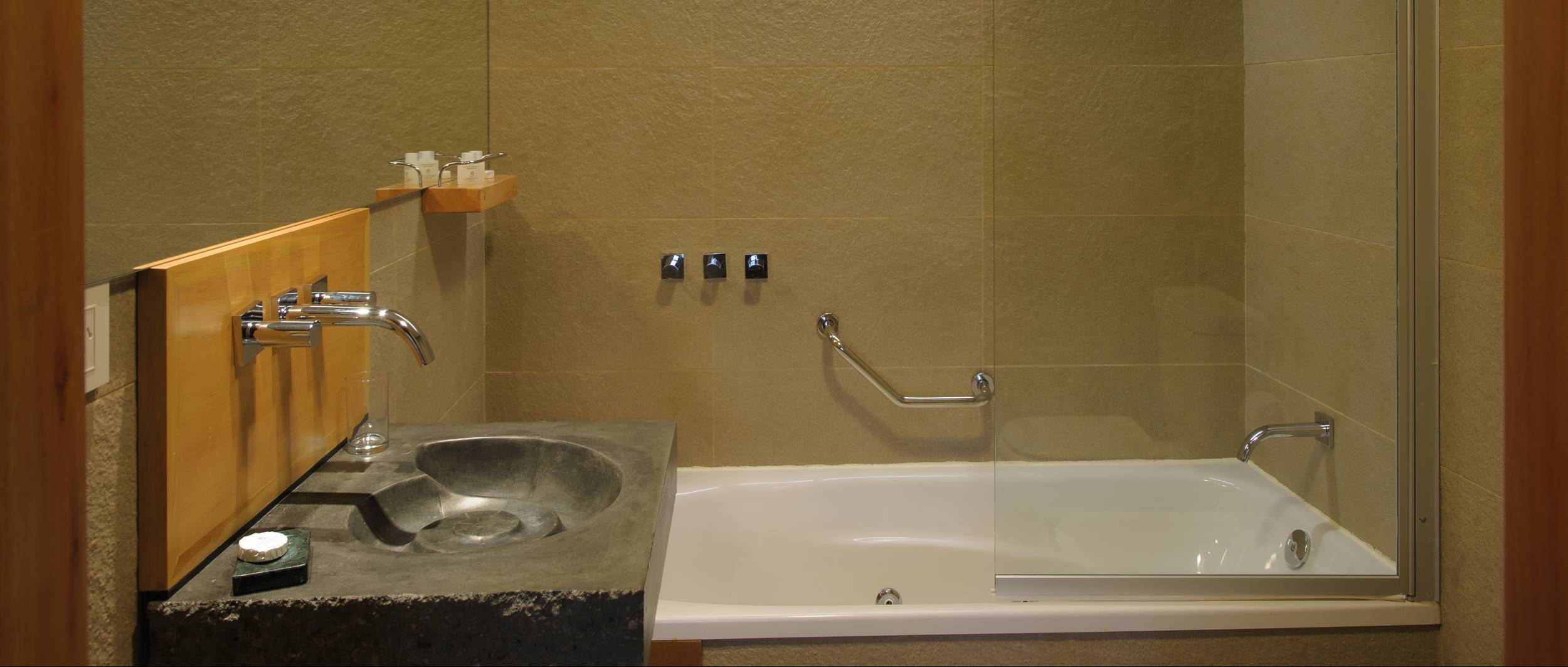 Amonite Apart & Spa.