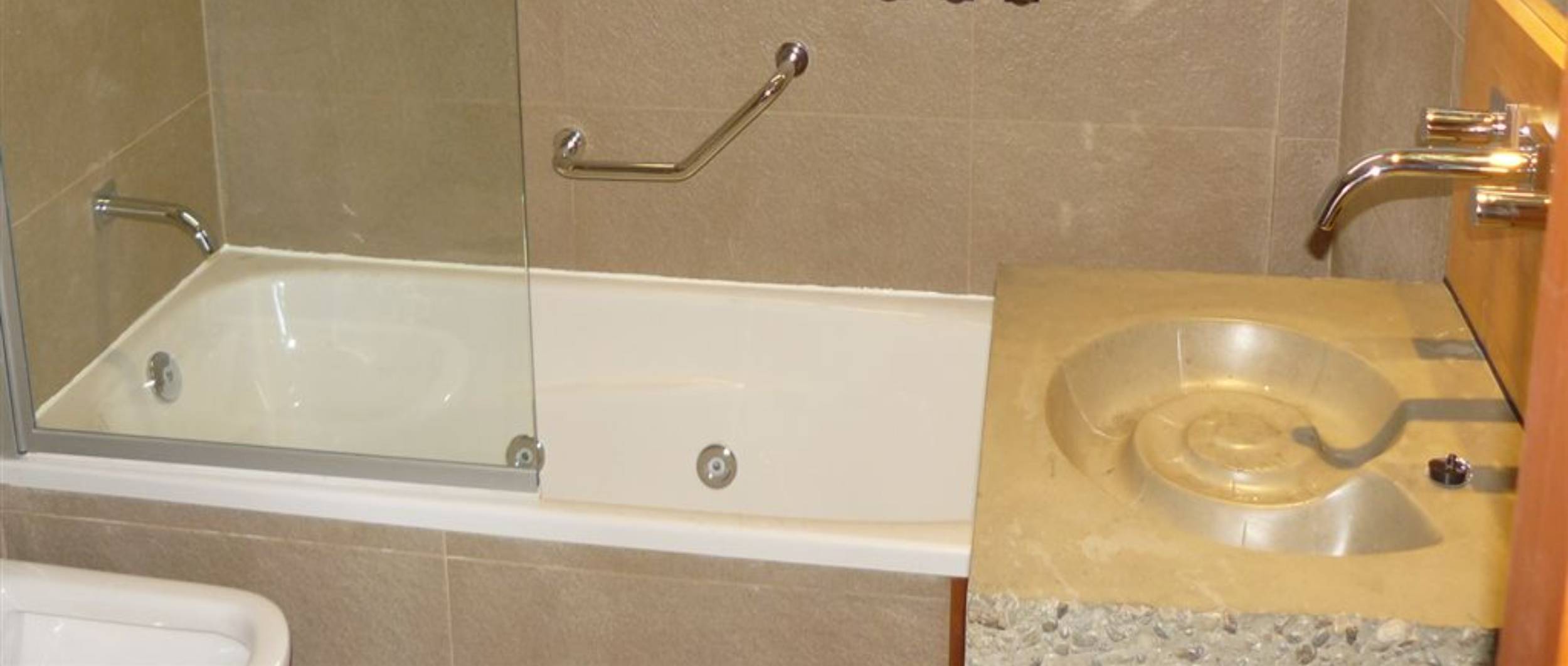 Amonite Apart & Spa.